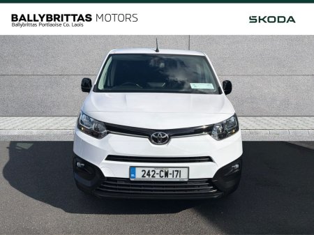 2024 Toyota Proace - photo 3