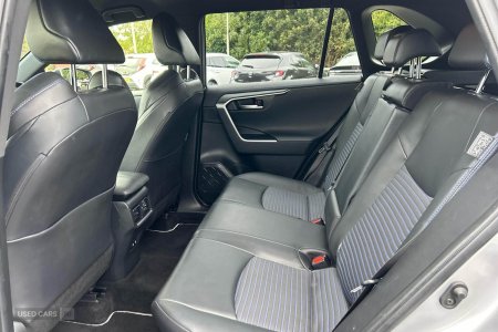 2020 Toyota RAV4 - photo 12