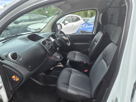 2020 Renault Kangoo - photo 13