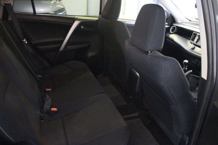 2016 Toyota RAV4 - photo 14