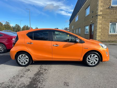 2015 Toyota Aqua - photo 5