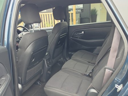 2019 Kia Carens - photo 11