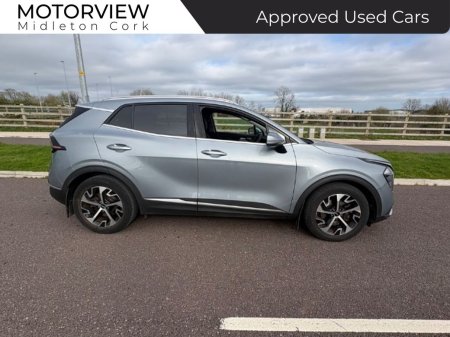 2023 Kia Sportage - photo 2