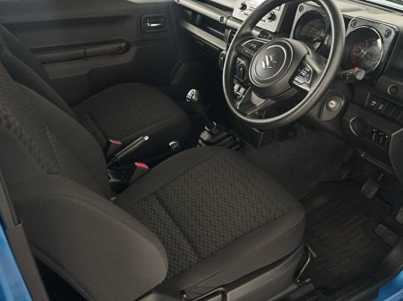 2023 Suzuki Jimny - photo 12