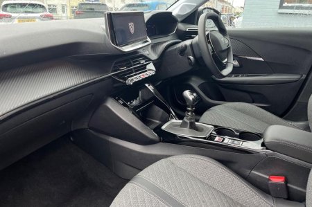 2024 Peugeot 208 - photo 18