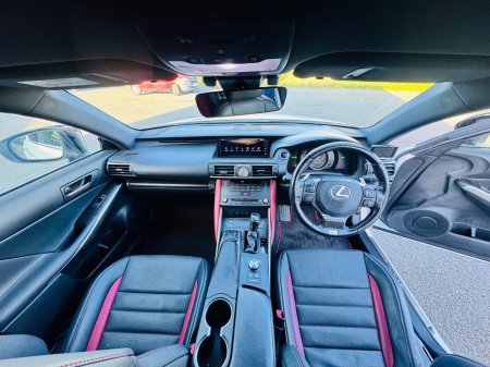 2018 Lexus IS - photo 23