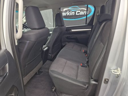 2017 Toyota Hilux - photo 12