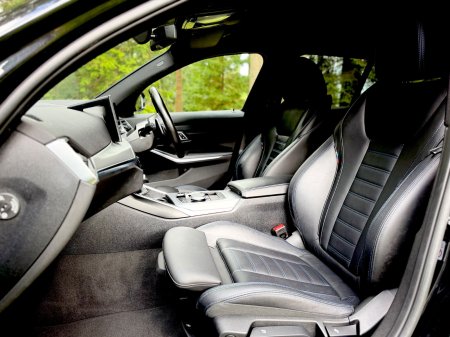 2023 BMW 3-Series - photo 31