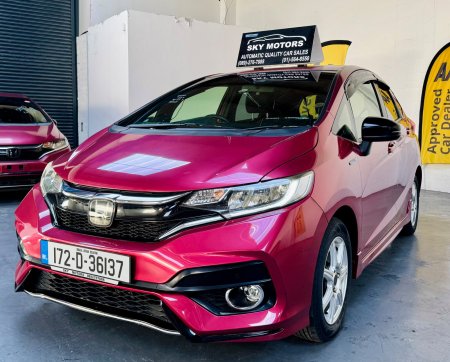 2017 Honda Fit - photo 2