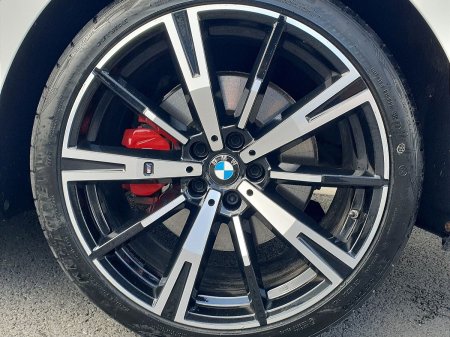 2024 BMW 5-Series - photo 14