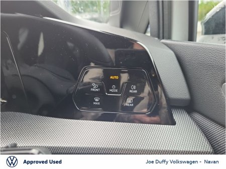 2025 Volkswagen Golf - photo 19