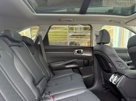 2026 Kia Sorento - photo 28