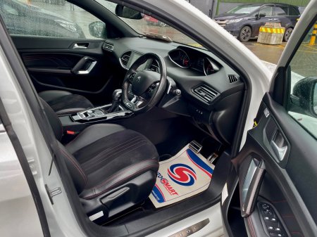 2018 Peugeot 308 - photo 15