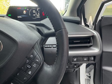 2024 Toyota Prius - photo 12