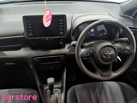 2021 Toyota Yaris - photo 11