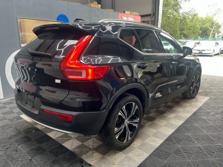 2021 Volvo XC40 - photo 3