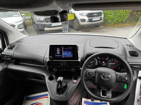 2022 Toyota Proace City - photo 11
