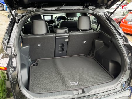 2025 Toyota Yaris Cross - photo 7
