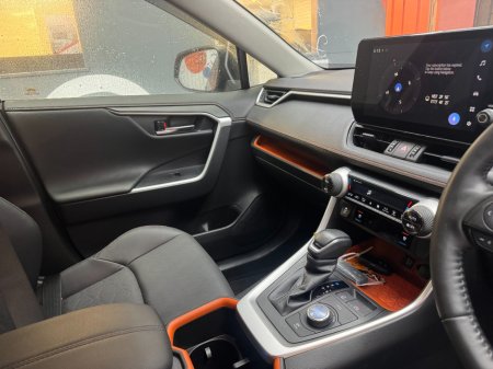 2024 Toyota RAV4 - photo 12