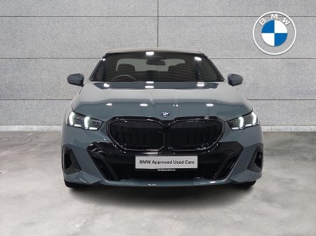 2025 BMW 5-Series - photo 16