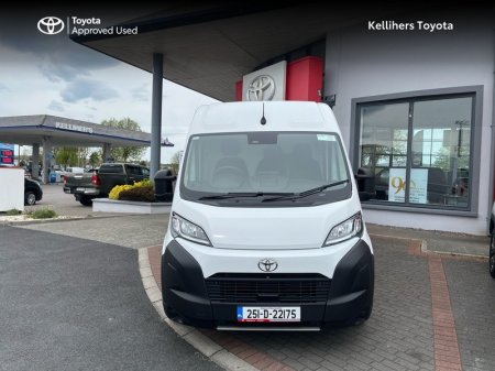 2025 Toyota Proace - photo 5