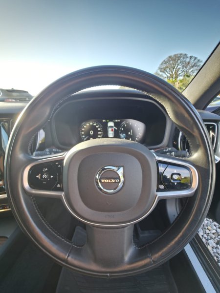 2021 Volvo V60 - photo 14