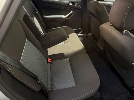 2012 Ford Mondeo - photo 12