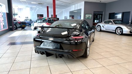 2022 Porsche 718 - photo 24