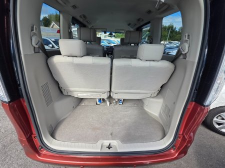 2015 Nissan Serena - photo 9