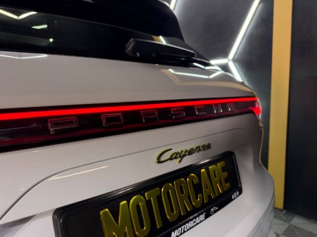 2020 Porsche Cayenne - photo 15