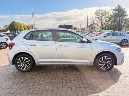 2025 Volkswagen Polo - photo 8