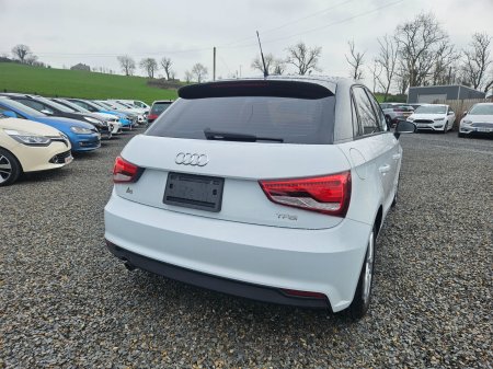 2016 Audi A1 - photo 6