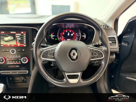 2020 Renault Megane - photo 21