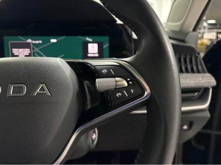 2025 Skoda Superb - photo 26
