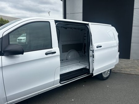 2026 Mercedes-Benz Vito - photo 4