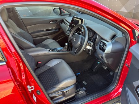 2020 Toyota C-HR - photo 11