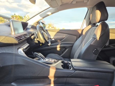 2020 Peugeot 5008 - photo 28