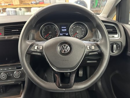 2018 Volkswagen Golf - photo 16
