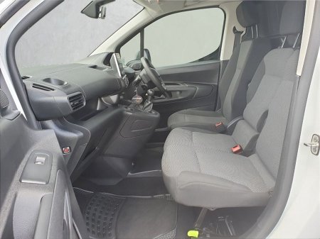 2020 Peugeot Partner - photo 5
