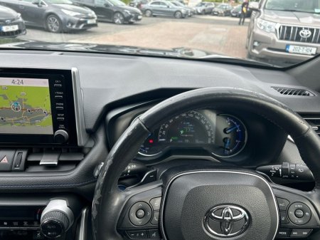 2019 Toyota RAV4 - photo 9