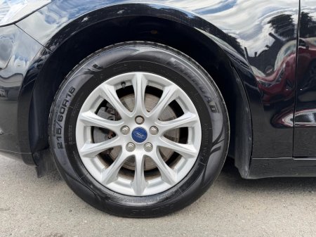 2019 Ford Mondeo - photo 12