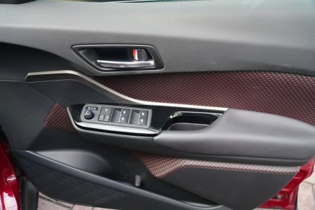 2018 Toyota C-HR - photo 10