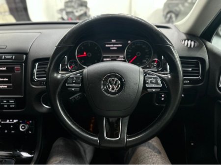 2018 Volkswagen Touareg - photo 15