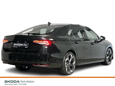 2025 Skoda Superb - photo 3