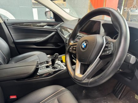2017 BMW 5-Series - photo 19