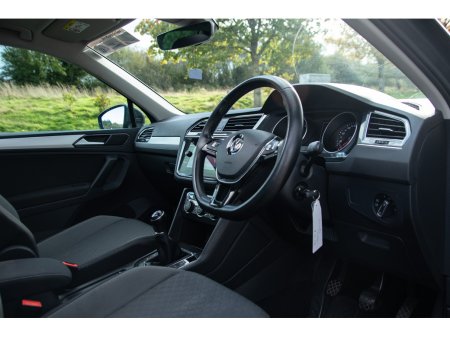 2018 Volkswagen Tiguan - photo 32