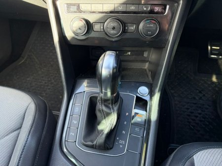 2017 Volkswagen Tiguan - photo 8