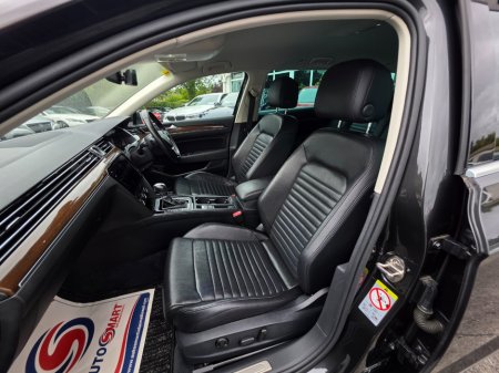 2018 Volkswagen Passat - photo 14
