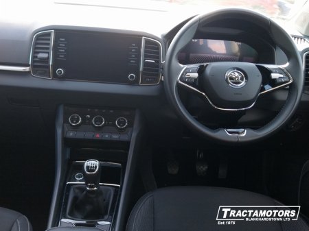 2024 Skoda Karoq - photo 2