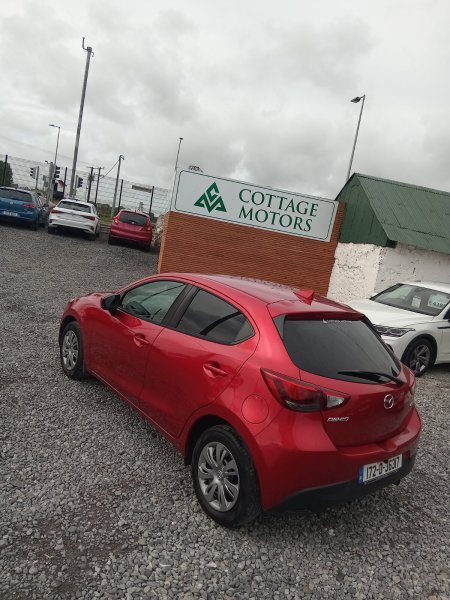 2017 Mazda Demio - photo 5